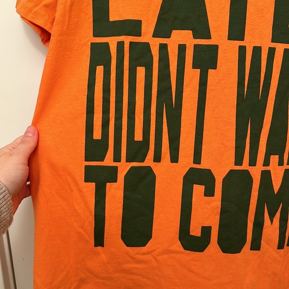 UO “Sorry I’m Late” Oversized Bright Orange Graphic Cotton T-Shirt - Picture 3 of 8